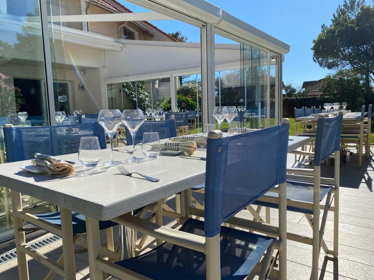 Les Vagues Hotel Restaurant Biscarrosse-Plage Exterior photo